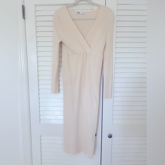 Zara Long Sleeve Cream / Off White Ribbed Knit Midi Sweater Dress - Picture 4 of 8